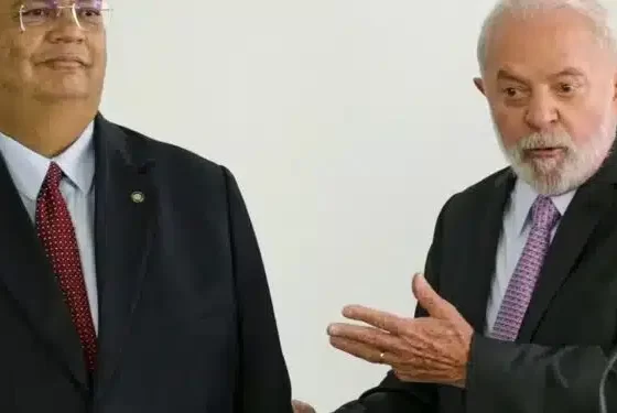 LULA-DINO-750x375