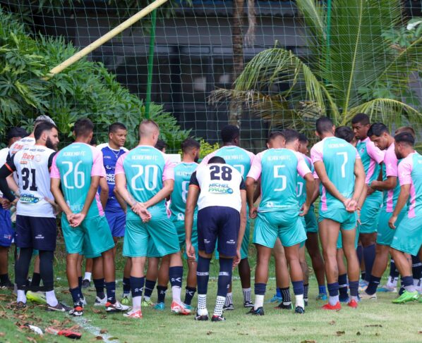 Academia treina no CT do Cuiabá antes de enfrentar o Dom Bosco