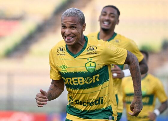 Deyverson é barrado de jogo contra o Grêmio e não viaja com o restante do elenco para Porto Alegre