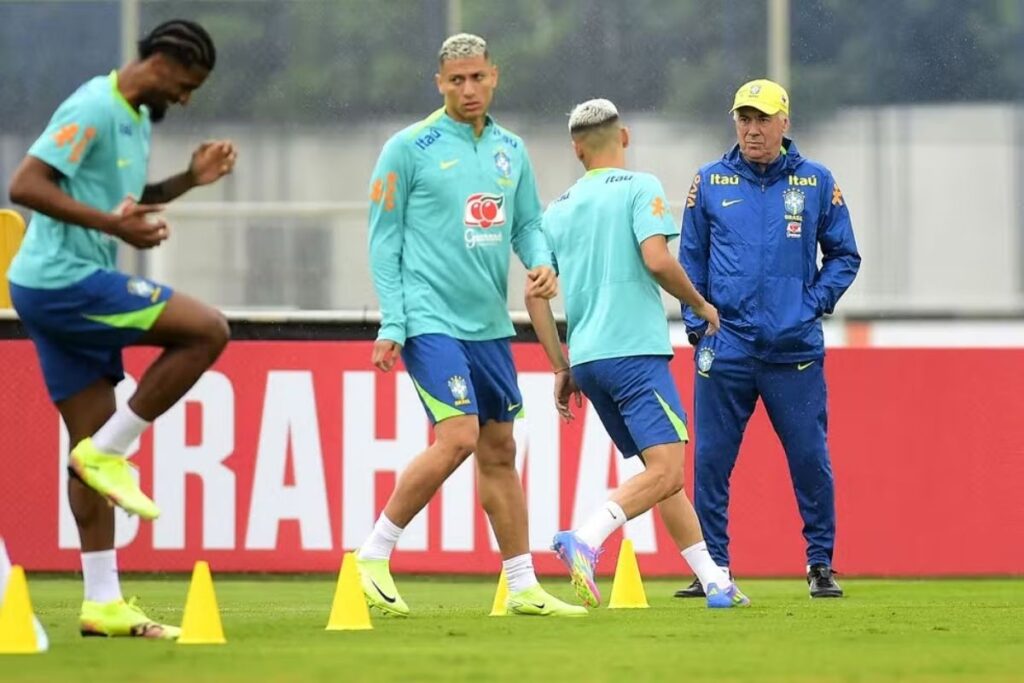 provavel escalacao de ancelotti